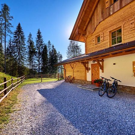 Chalets Almidylle Sankt Martin am Tennengebirge Exterior photo