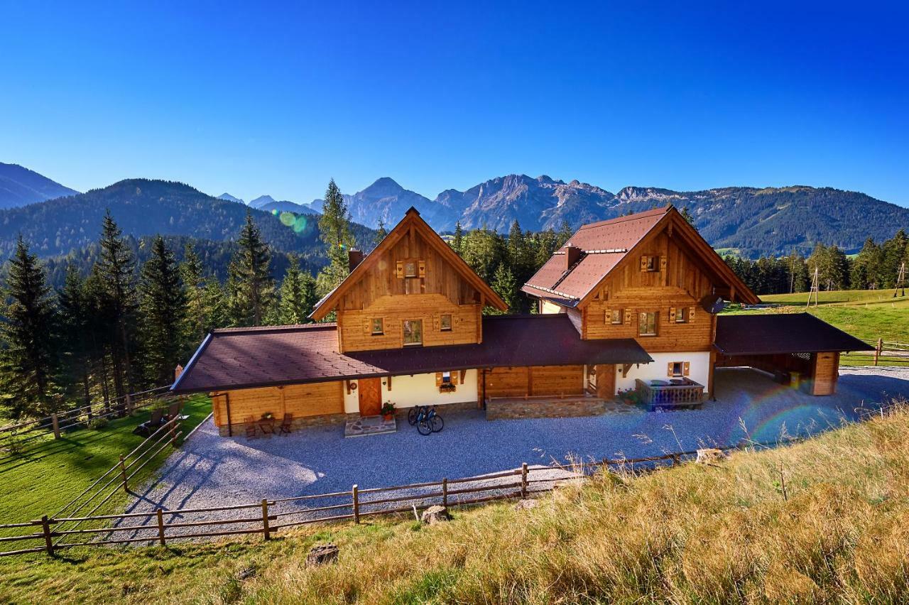 Chalets Almidylle Sankt Martin am Tennengebirge Exterior photo
